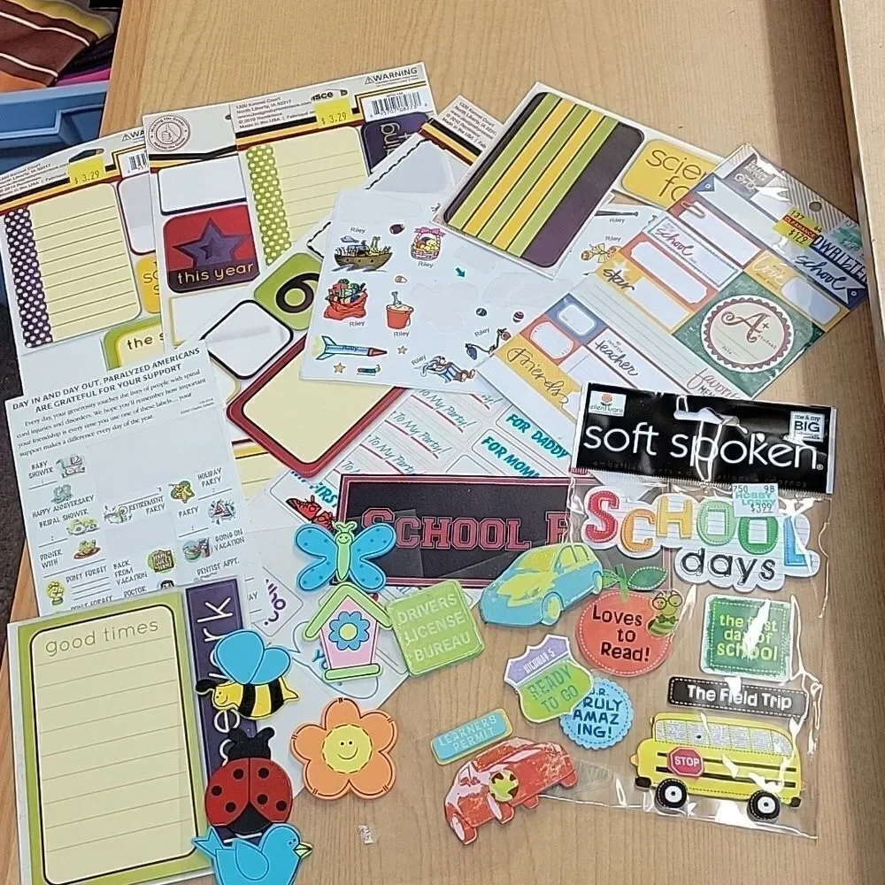 4‎ Albums.School Memories, Photo Albums, Stickers, Scrapbooking Pages
